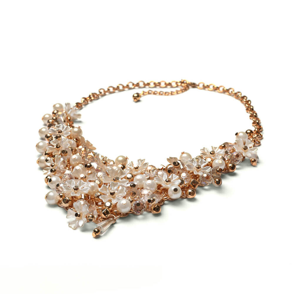 Stylish Pearl Necklace